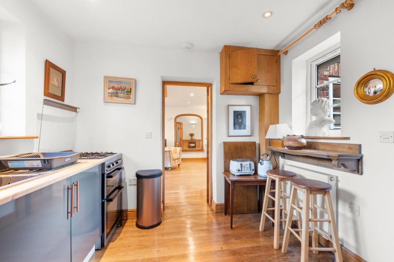 Country House With 7 Bedrooms And 3 Buildings Market Rasen Eksteriør bilde